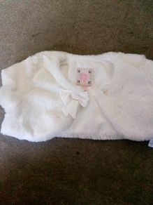 cream shrug
