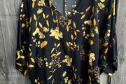 Ladies Top - M