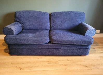 3 seater and 1 seater