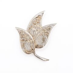 935 Silver Filigree Leaf Brooch