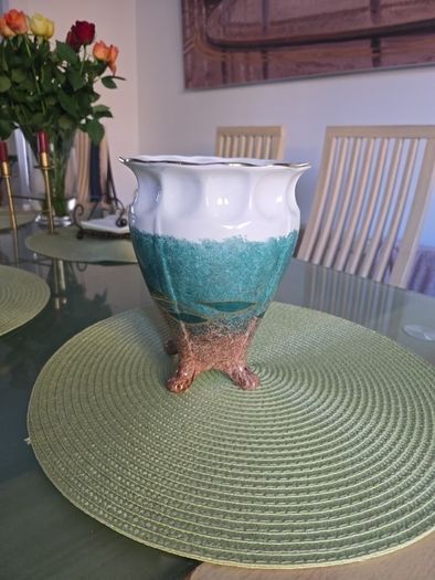 porcelain