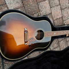 Gibson J45 Custom