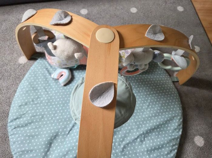 Tummy Time Mat (Ingenuity) + free tummy time piano + Large Tummy Time pillow with toys