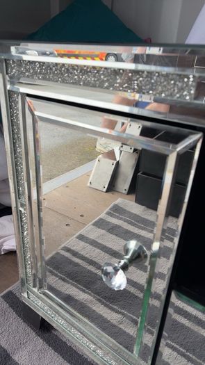 Mirrored 4-Drawer TV Unit / Sideboard