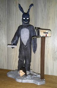 Donnie darko figurine
