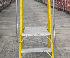 LFI Pro GRP Wide Step Platform Ladders 3 Available Storage Clearance  Sold as seen