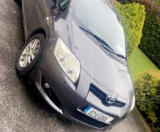Toyota Auris for parts
