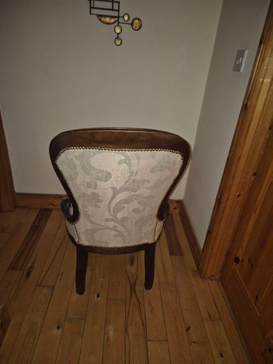 Victorian Style Vintage Balloon Back Upholstered Nursing Chair
