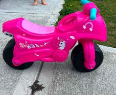 Kids ride on motorbike