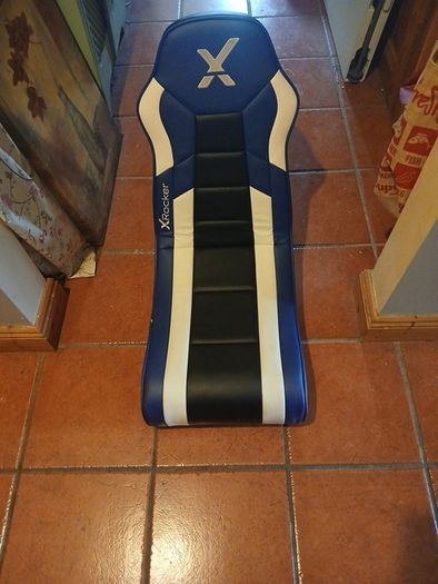 gaming chair