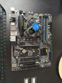 Beginners build motherboard, cpu and ram (working)