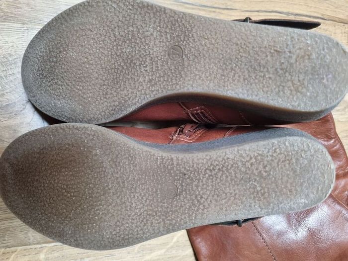boots Moda in pelle size 37