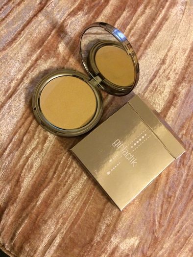 girlactik face glow
