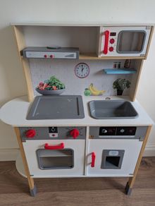 FREE Toy Kitchen