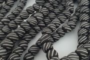 Vintage African Style White Stripe Black 8.2mm - 8.5mm Glass Beads Necklace Strand