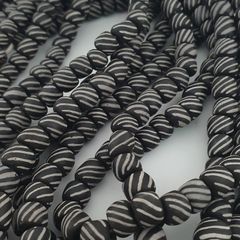 Vintage African Style White Stripe Black 8.2mm - 8.5mm Glass Beads Necklace Strand