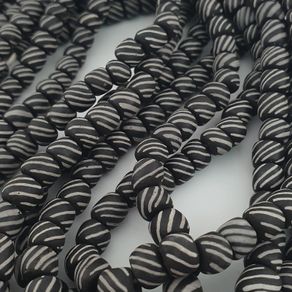 Vintage African Style White Stripe Black 8.2mm - 8.5mm Glass Beads Necklace Strand