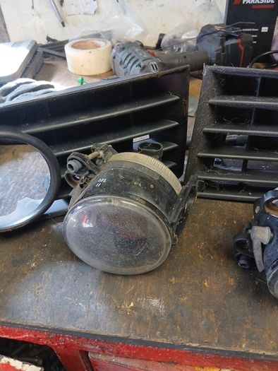 vw golf fog lights