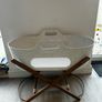 Moses basket and stand Image 4