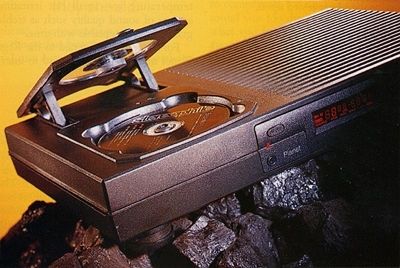 Mega Rare 1st edition Rega Planet CD Player Audiophile Quality one of the greatest Analog Sounding players ever made in great condition with original Remote Stunning