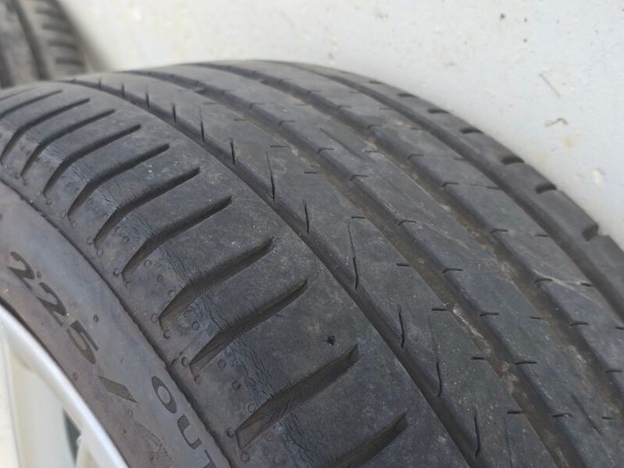 Genuine Audi 17" Alloy Wheels & Pirelli Cinturato P7 Tyres (225/45/R17)