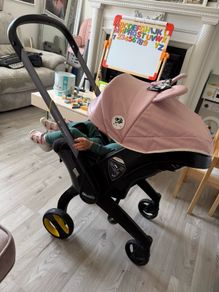 Doona+ with ISOFIX base and extras