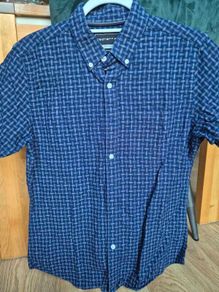 redherring shirt, size S