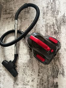 Vacuum Cleaner