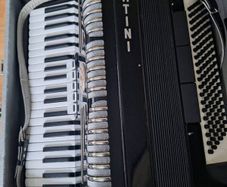 Martini120 Bass Piano Accordian