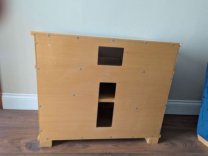 TV cabinet