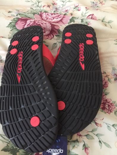 Speedos flip flops for sale