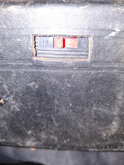 Antique valve radio's PRICE IS FOR 1 ONLY