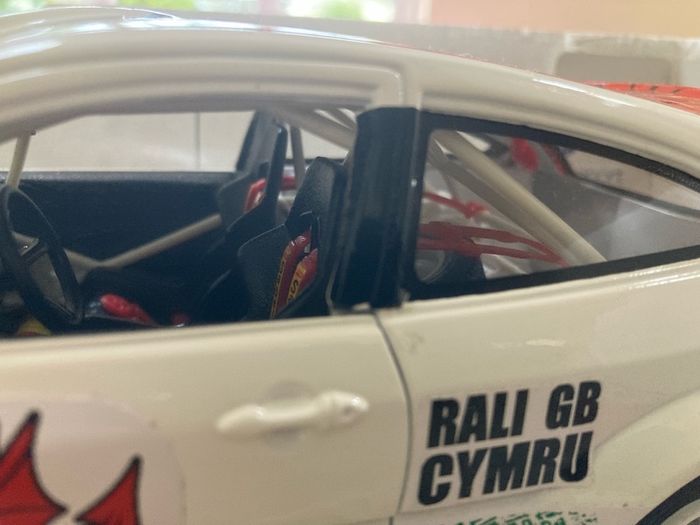 Ford Focus RS WRC 02 Wales 1/18 Burago extremely rare