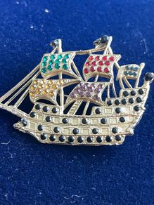 Galleon ship Brooch