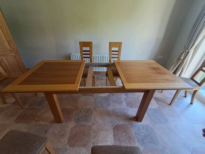 PRICE REDUCTION !! - Dining Table & Chairs