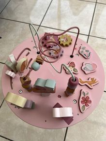 Little Dutch Activity Table