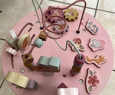 Little Dutch Activity Table