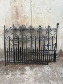Cast iron gates