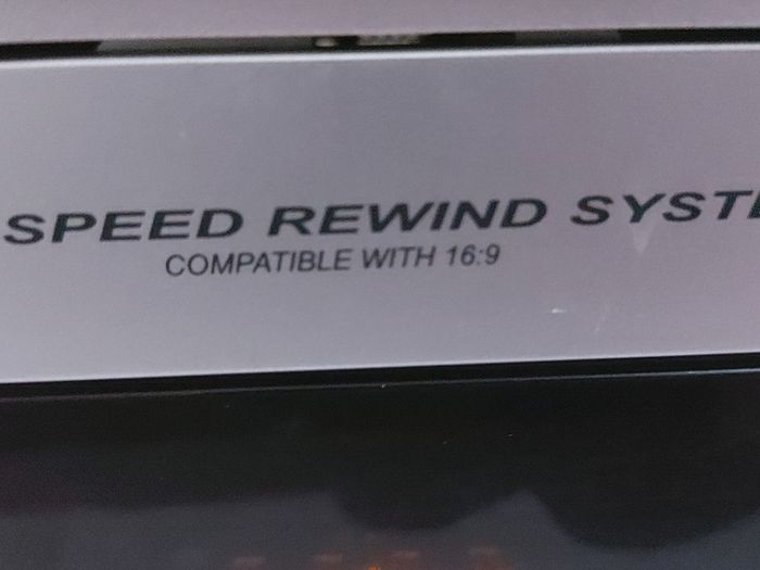 DAEWOO VHS Player, Silver, Model No. ST220PI, in excellent condition, seems to be working fine