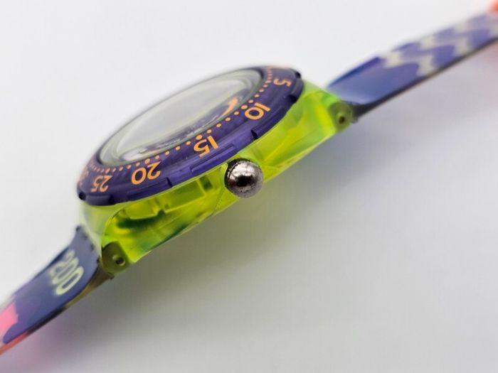 Vintage Swiss Watch Swatch Scuba 1990s Collectable