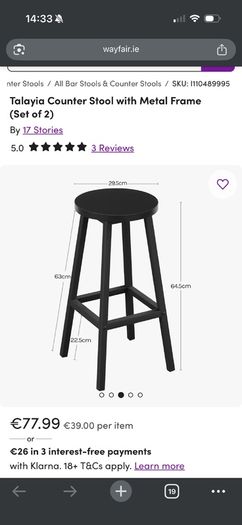 2 bar stools