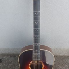 Eastman E20ssv Slope Shoulder, Antique Sunburst Finish With Original Case. Gibson J45 Killer