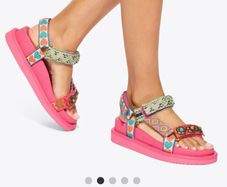 Kurt Geiger Sandals - Size 4/37