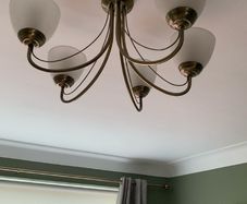 2 light fittings