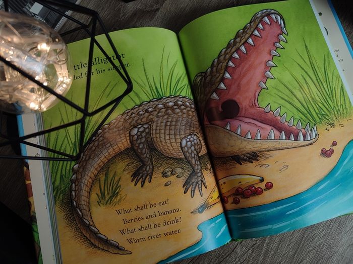 The Selfish Crocodile Book of Nursery Rhymes ! With CD ! Hardcover  2008 ! by Bloomsbury !