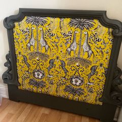headboard