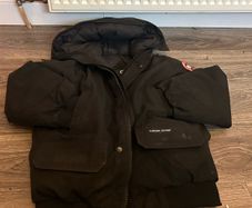 canada goose jacket chilli waq