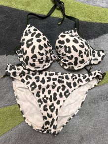 ladies swim suit