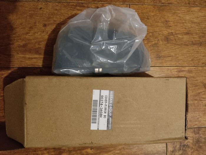Nissan Micra K13 left wingmirror cover