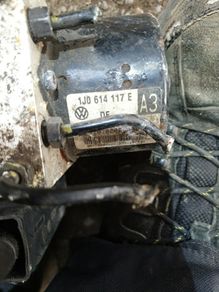 vw soda audi seat abs pump 1J0 614 117 E